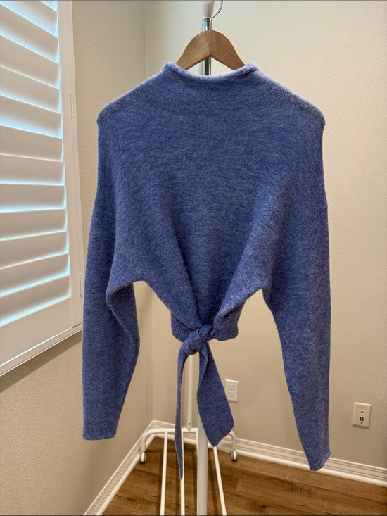 Club Monaco Sweaters - Club Monaco Heathered Blue Tie-Back Crew Sweater